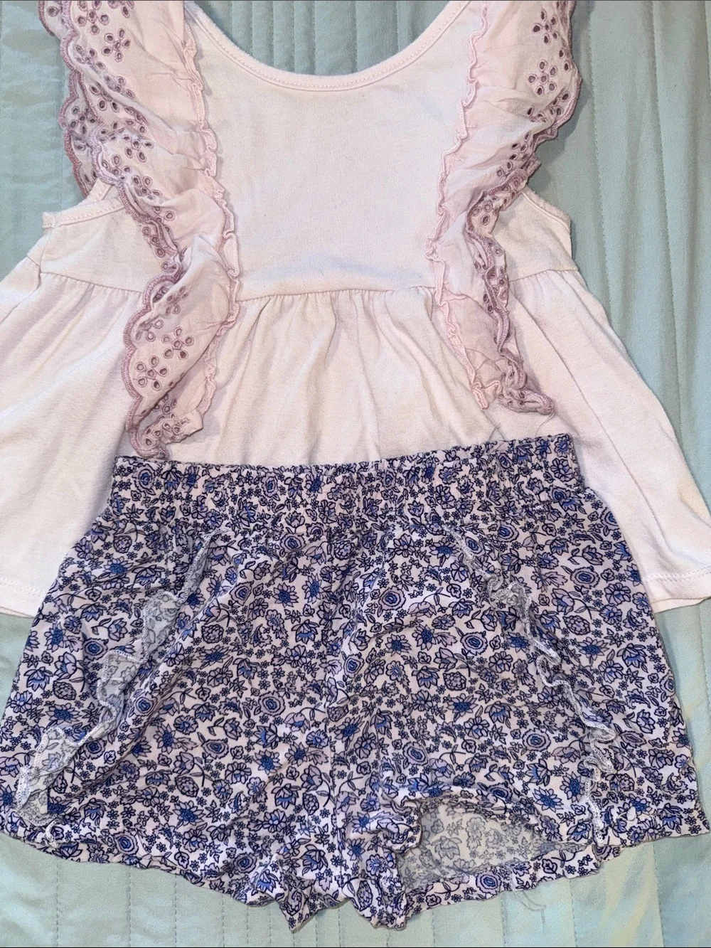 Adorable Outfit - eyelet lace, ruffle details!